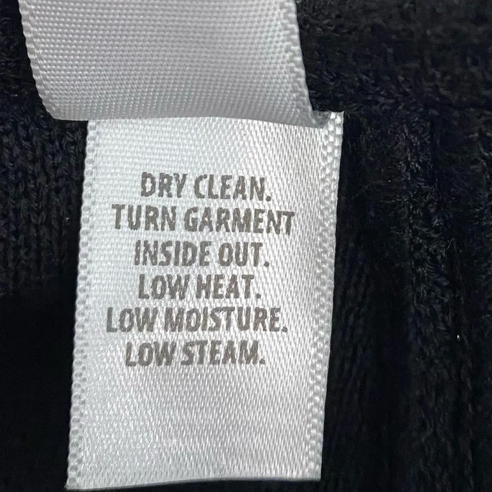 St John Caviar Santana Pencil Skirt - Picture 6 of 6